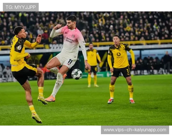 勒沃库森取得连胜，提升德甲联赛排名，勒沃库森德国杯实时比分